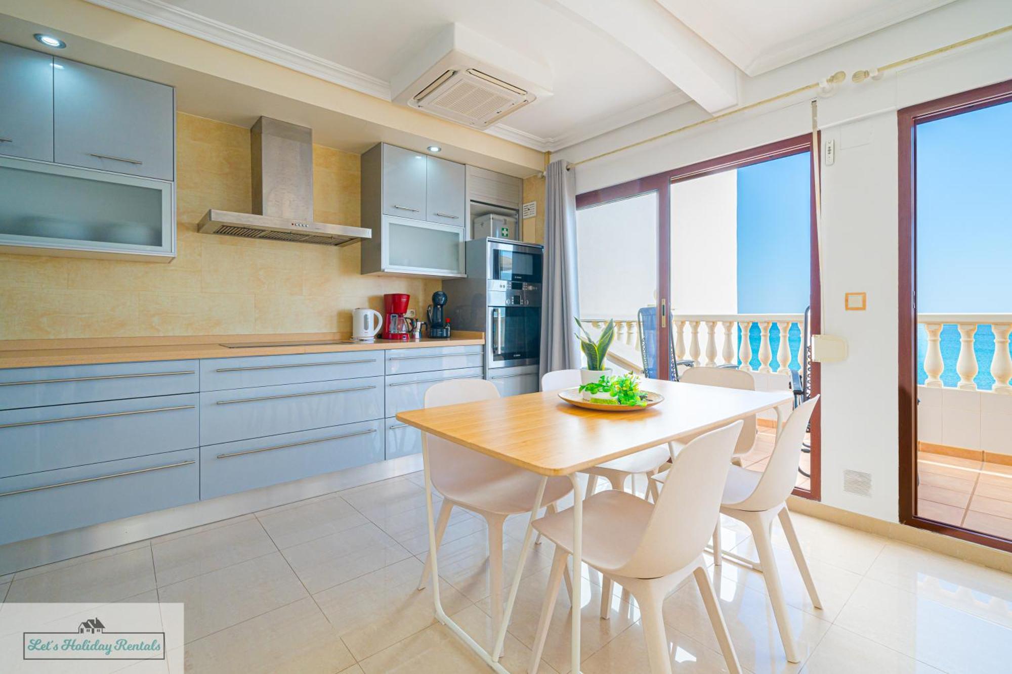 Piso Primera Linea Jakarta 3 Sea View Appartement El Campello